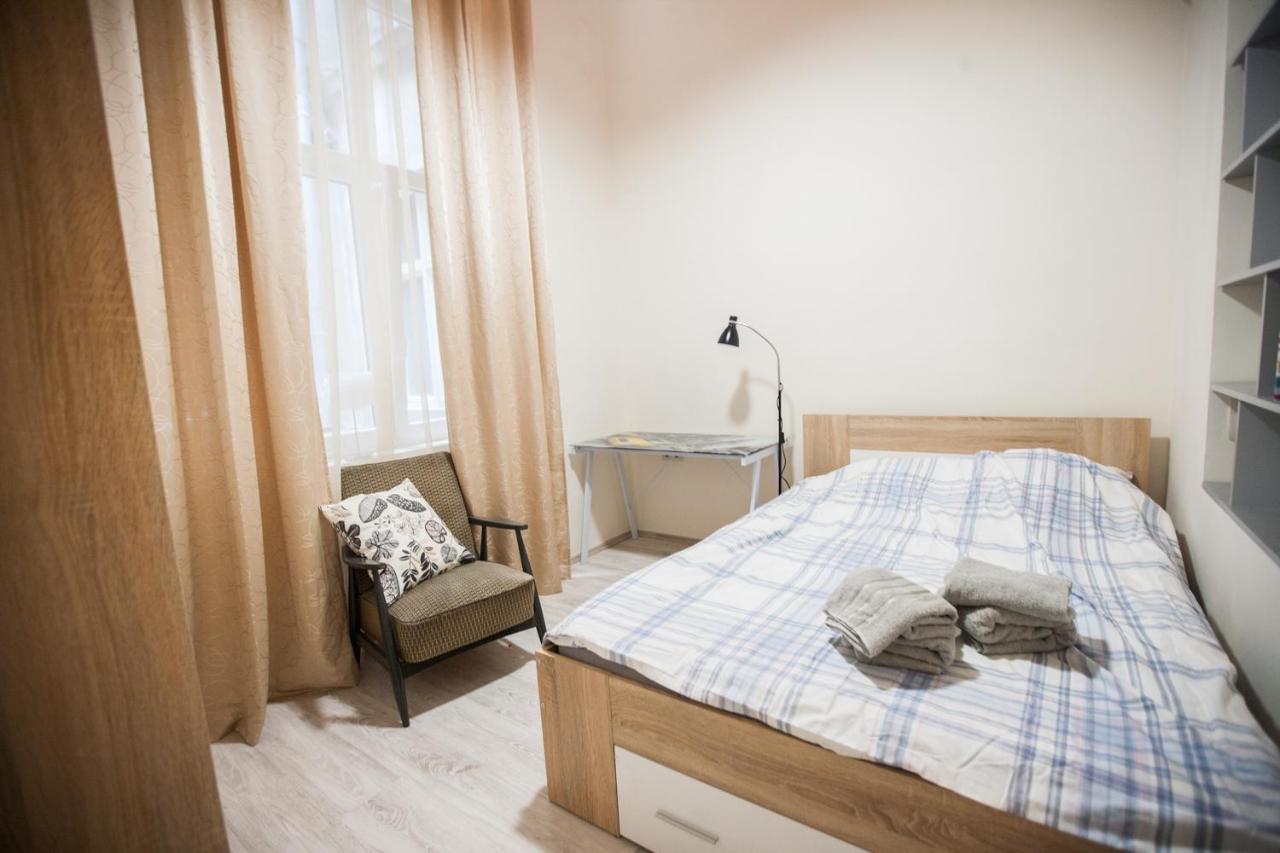 Guest house Of By Small