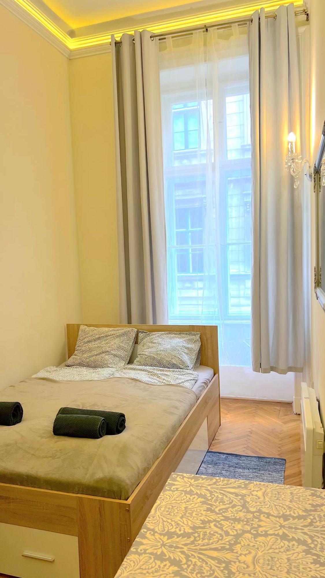 Guest house Of By Small *