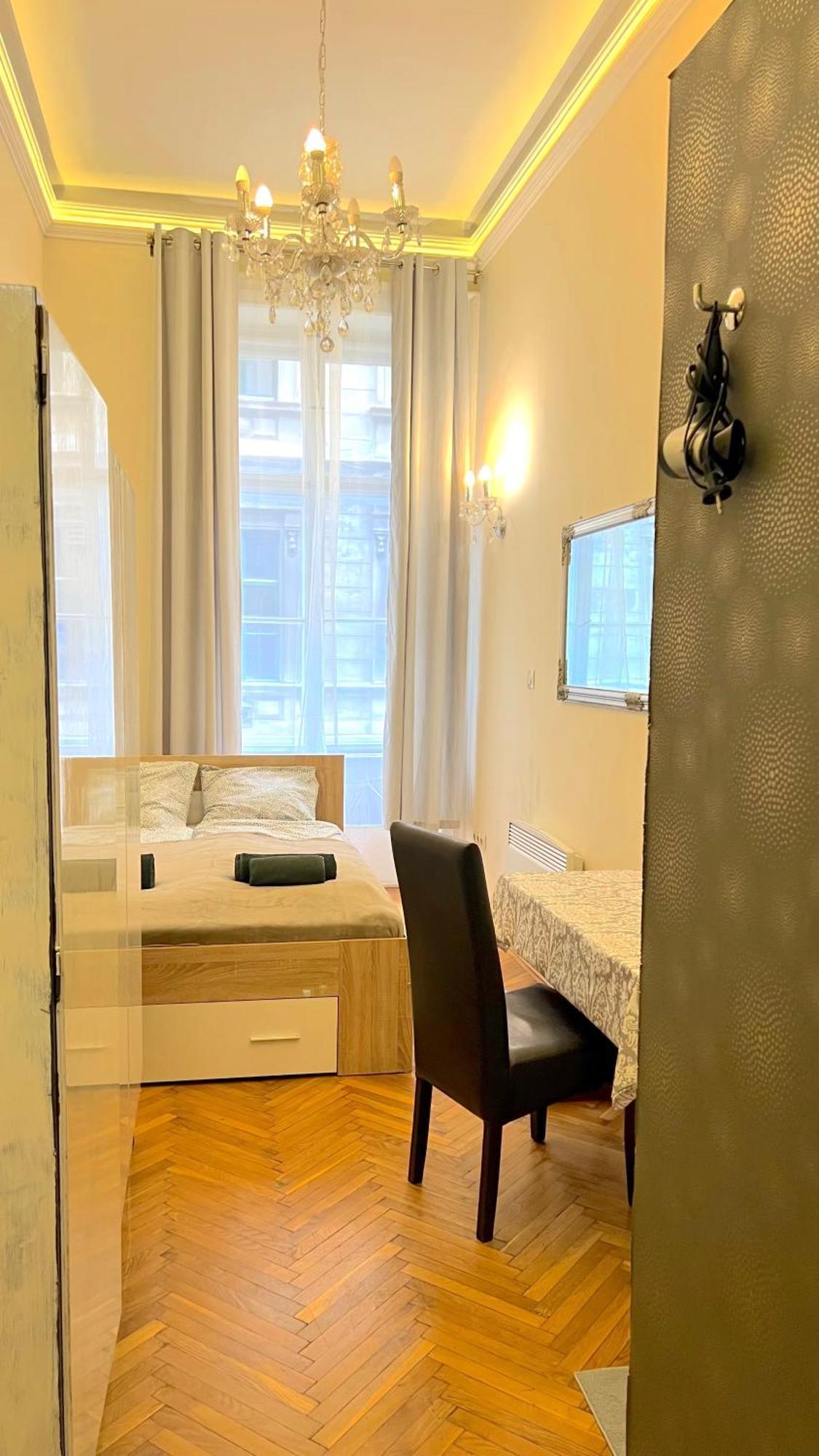Guest house Of By Small